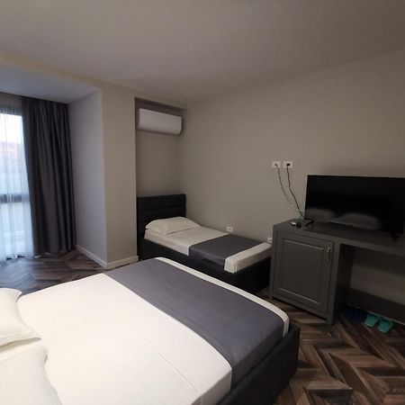 Te Aldo Hotel Kuraten Extérieur photo